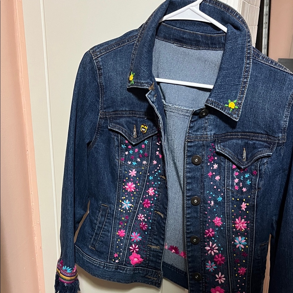 Floral Embroidered Denim Jacket